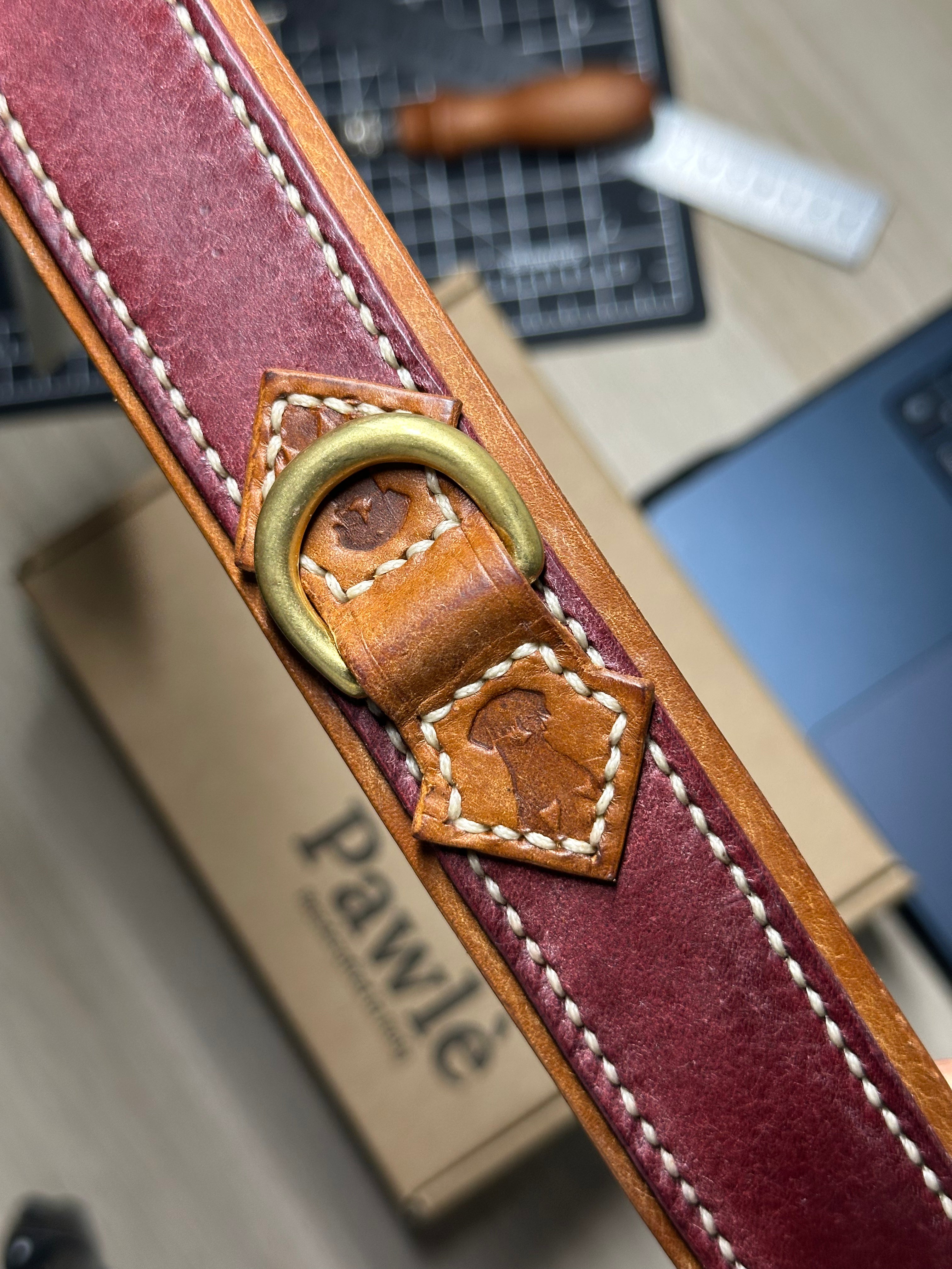 Collare per Cani Borgogna e Marrone in Pelle Pieno Fiore