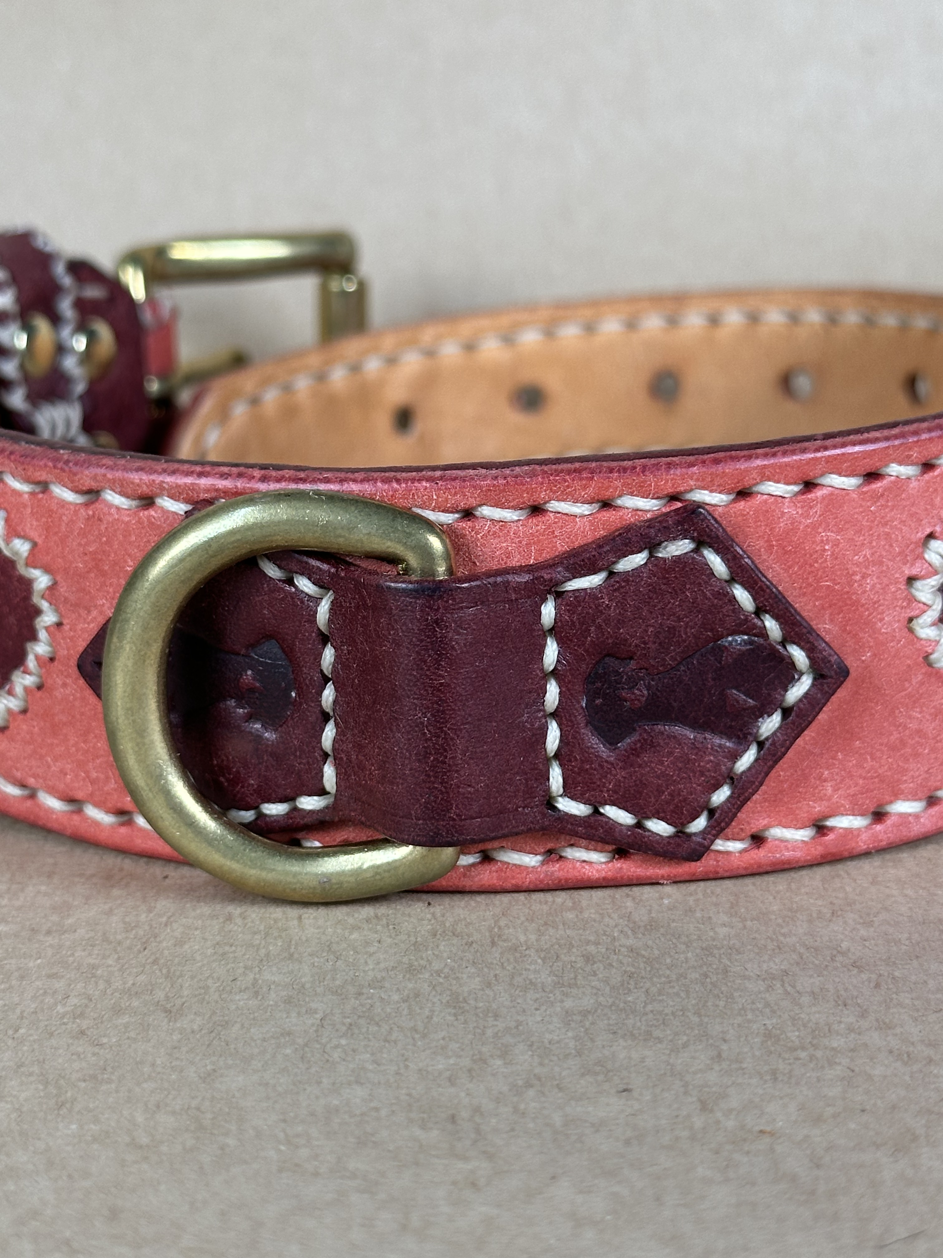 Collare per Cani Rosa Antico in Pelle Pieno Fiore