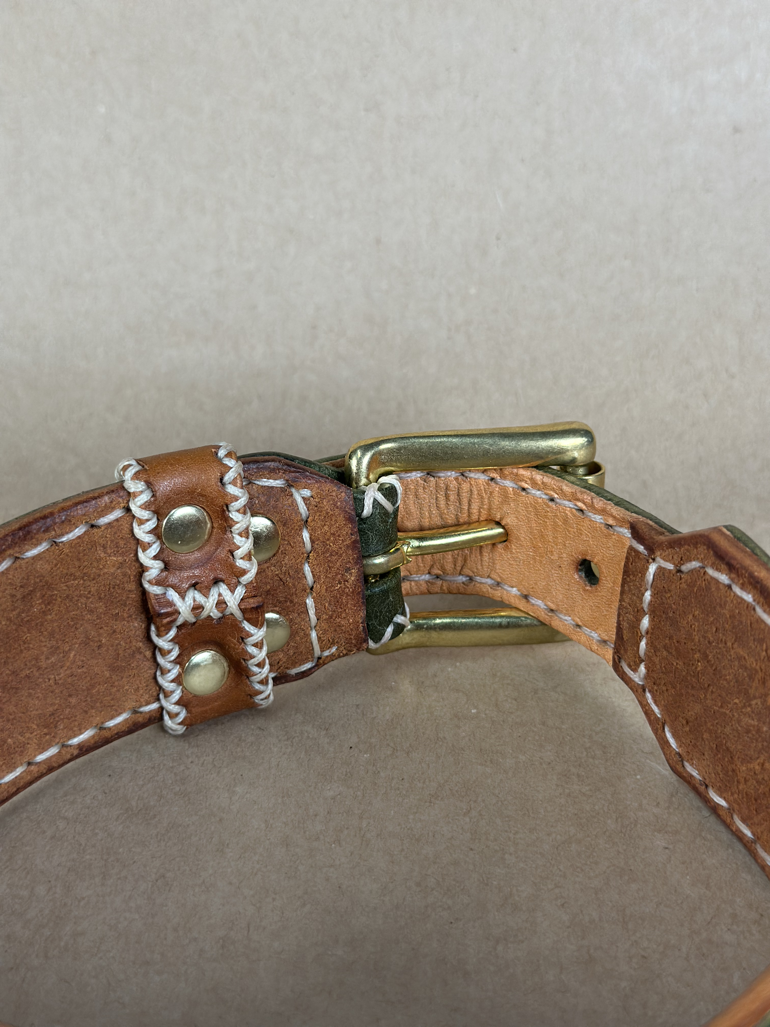 Collare per Cani Verde Olivo in Pelle Pieno Fiore