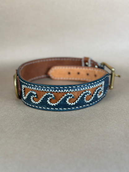 Collare per Cani Blu Navy in Pelle Pieno Fiore e Ottone Massiccio – Fatto a Mano in Italia