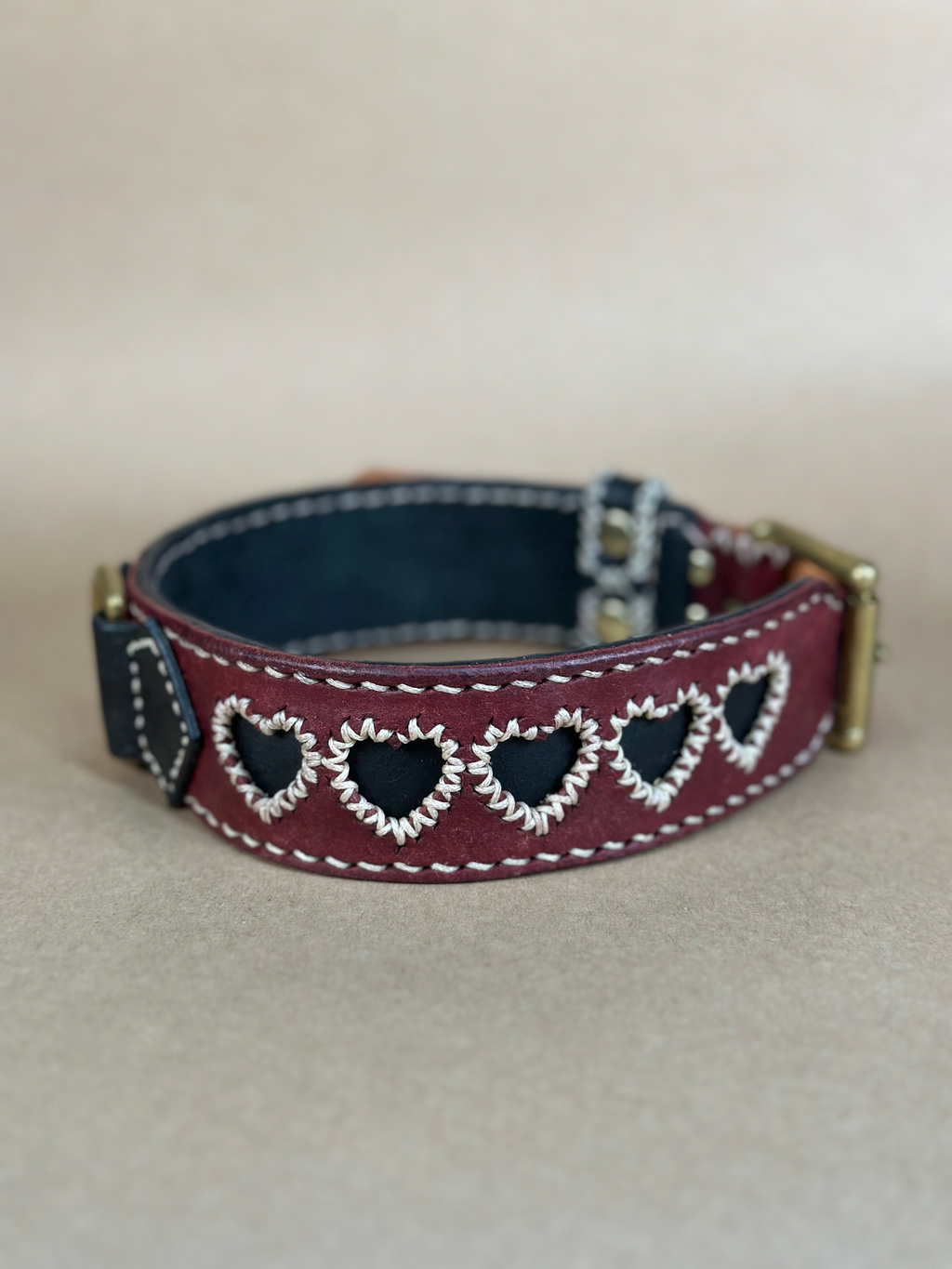 Collare per Cani Borgogna e Nero in Pelle Pieno Fiore