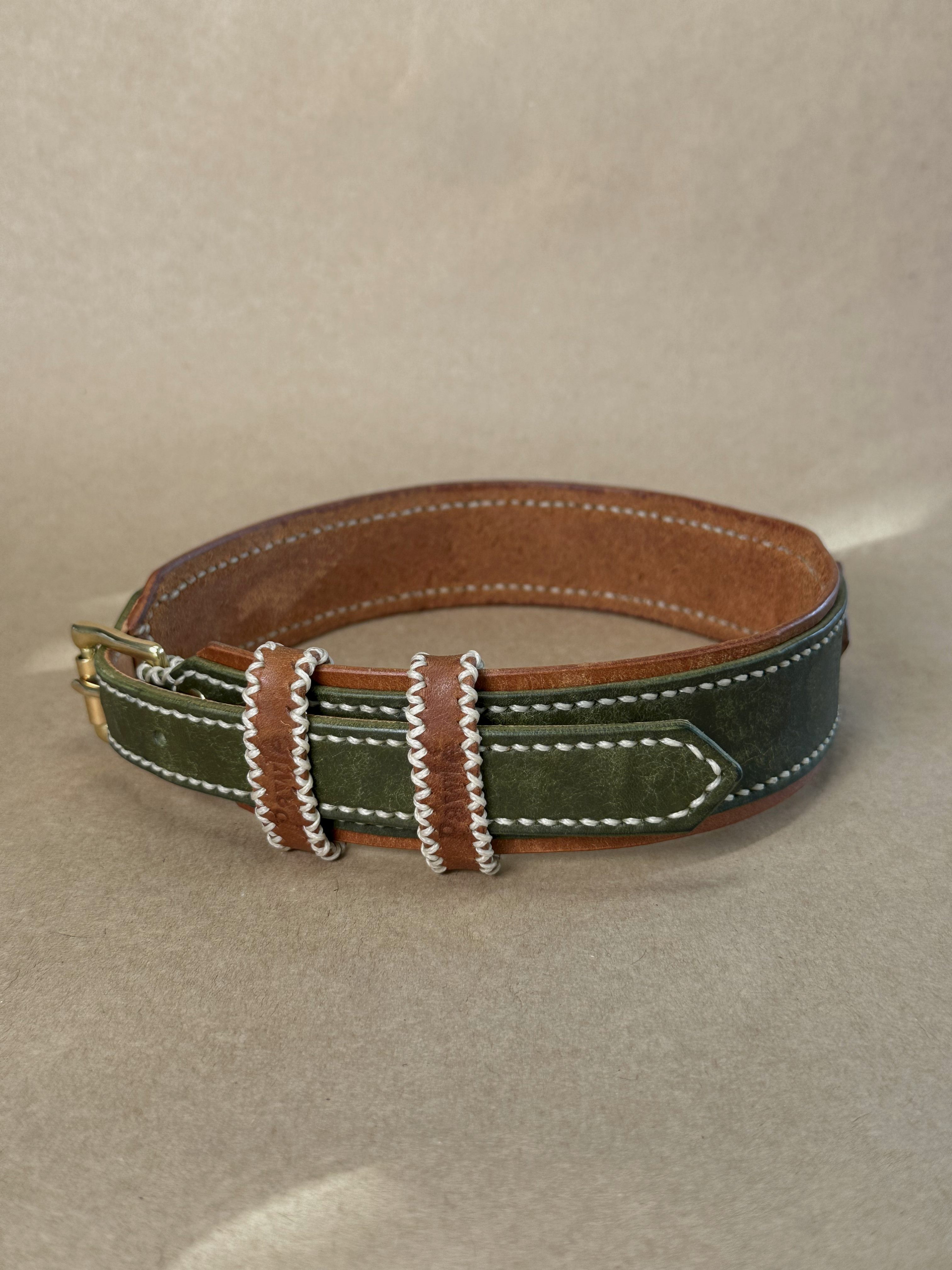 Collare per Cani Verde Olivo in Pelle Pieno Fiore